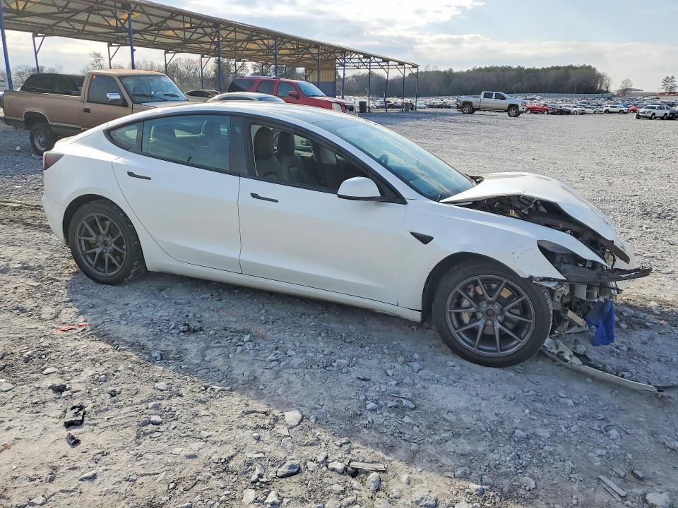 Продажа на аукционе авто 2023 Tesla Model 3, vin: 5YJ3E1EB0PF388096, номер лота: 73712205