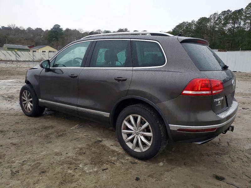 Aukcja sprzedaży 2017 Volkswagen Touareg, vin: WVGEF7BP2HD006874, numer aukcji: 73026545