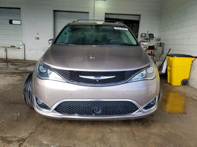 Продаж на аукціоні авто 2017 Chrysler Pacifica L, vin: 2C4RC1GG2HR727536, номер лоту: 72974235