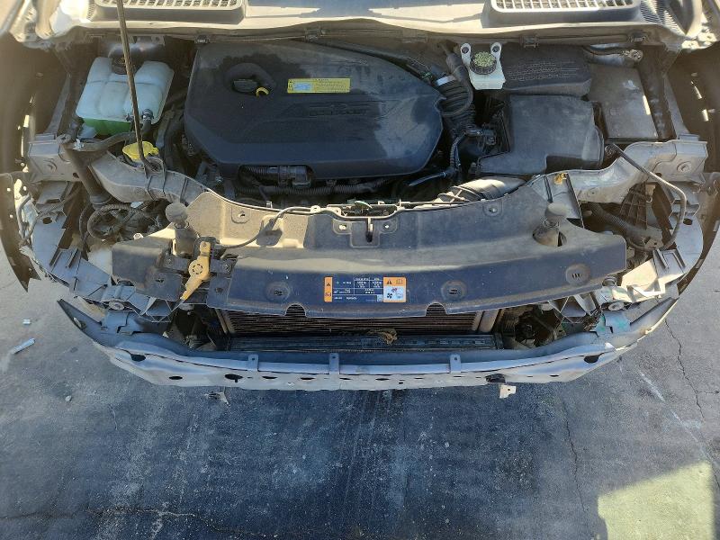 73827625 :رقم المزاد ، 1FMCU0GX6DUA60590 vin ، 2013 Ford Escape مزاد بيع