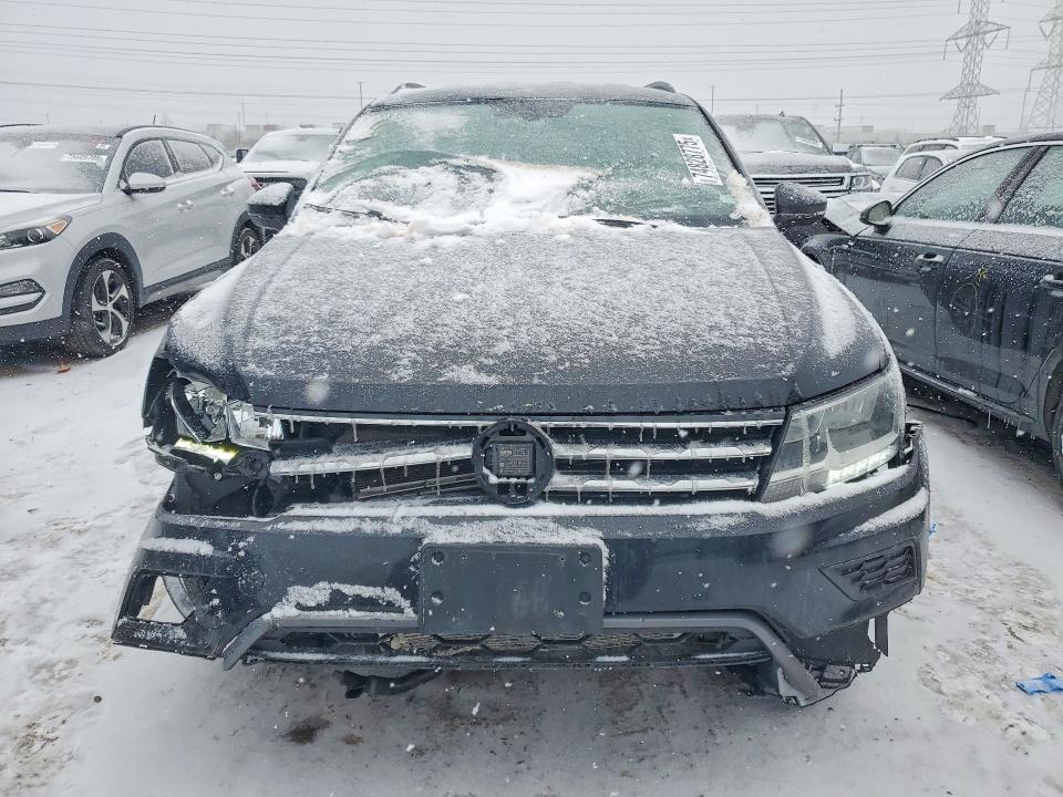 Продажа на аукционе авто 2021 Volkswagen Tiguan, vin: 3VV3B7AX9MM043302, номер лота: 74828775
