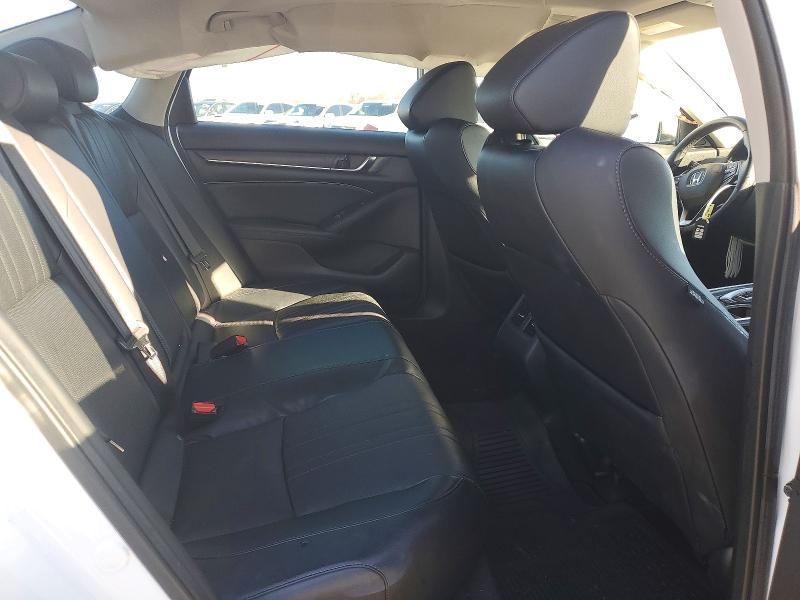 Продажа на аукционе авто 2018 Honda Accord Tou, vin: 1HGCV2F98JA004763, номер лота: 72364995