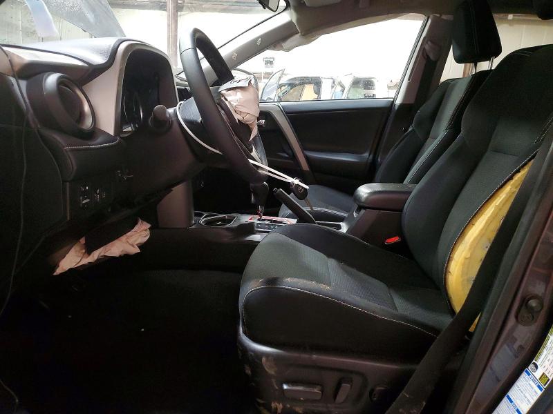 Продаж на аукціоні авто 2017 Toyota Rav4, vin: 2T3RFREV8HW609696, номер лоту: 99908455