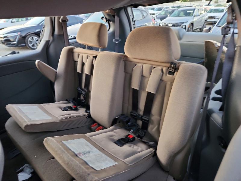 2006 Chrysler Town & Country მანქანა იყიდება აუქციონზე, vin: 1A4GP45R76B584381, აუქციონის ნომერი: 75498615