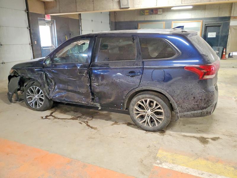 Продаж на аукціоні авто 2018 Mitsubishi Outlander, vin: JA4AD3A33JZ048733, номер лоту: 74450245