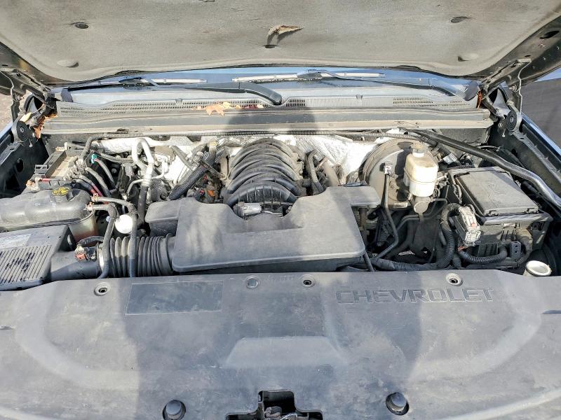 72622915 :رقم المزاد ، 1GNSKJKC7FR119837 vin ، 2015 Chevrolet Suburban K مزاد بيع