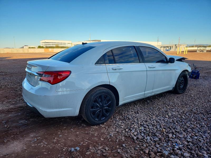 Продажа на аукционе авто 2014 Chrysler 200, vin: 1C3CCBAB3EN145337, номер лота: 99560045