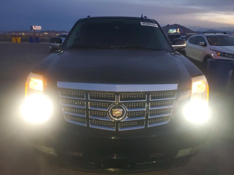 2013 Cadillac Escalade მანქანა იყიდება აუქციონზე, vin: 1GYS3HEF6DR129500, აუქციონის ნომერი: 99388355