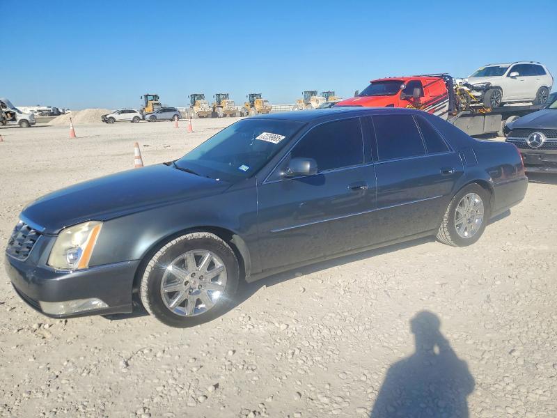 72799685 :رقم المزاد ، 1G6KH5E69BU112452 vin ، 2011 Cadillac Dts مزاد بيع