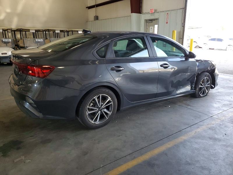 97848025 :رقم المزاد ، 3KPF24AD2NE501466 vin ، 2022 Kia Forte مزاد بيع