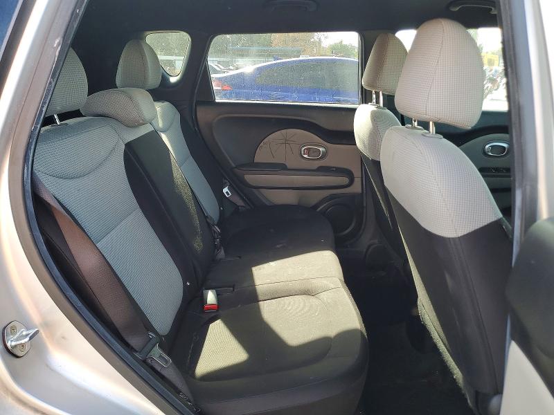 74371305 :رقم المزاد ، KNDJN2A29H7479930 vin ، 2017 Kia Soul مزاد بيع