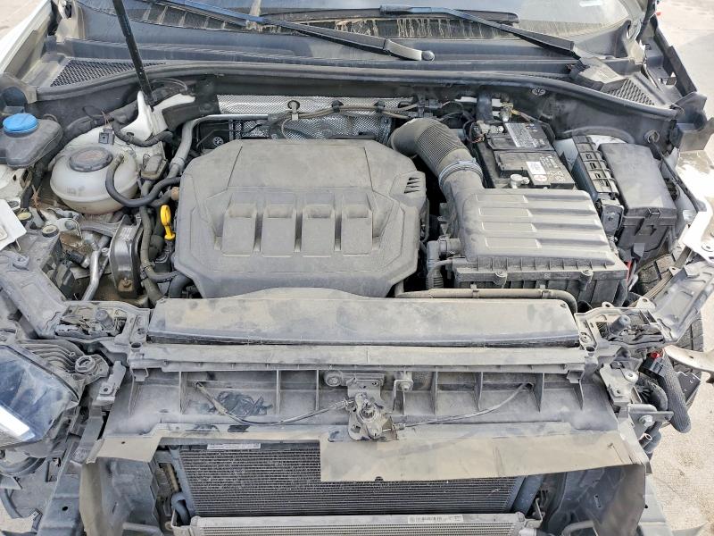 97297335 :رقم المزاد ، WA1DECF30M1042216 vin ، 2021 Audi Q3 مزاد بيع