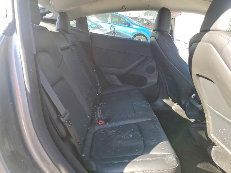 74112115 :رقم المزاد ، 7SAYGDED0SF227861 vin ، 2025 Tesla Model Y مزاد بيع