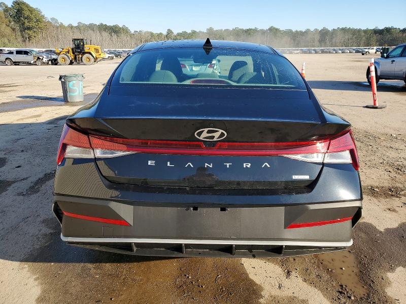 2024 Hyundai Elantra Hybrid მანქანა იყიდება აუქციონზე, vin: KMHLM4DJ0RU100807, აუქციონის ნომერი: 74782955