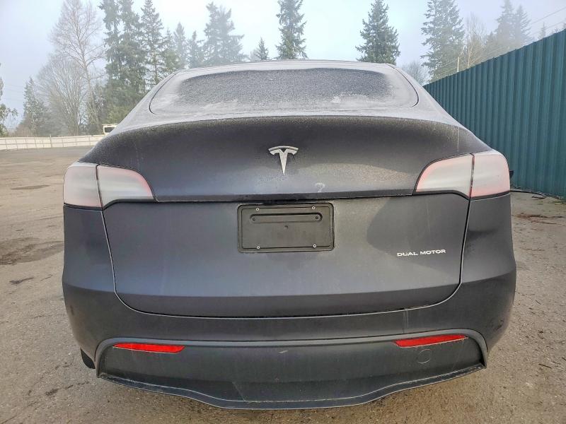 Продажа на аукционе авто 2024 Tesla Model Y, vin: 7SAYGAEE6RF120069, номер лота: 73544525