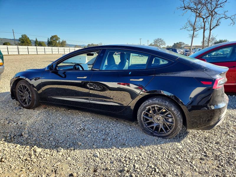 72644645 :رقم المزاد ، 5YJ3E1EA9SF046615 vin ، 2025 Tesla Model 3 مزاد بيع