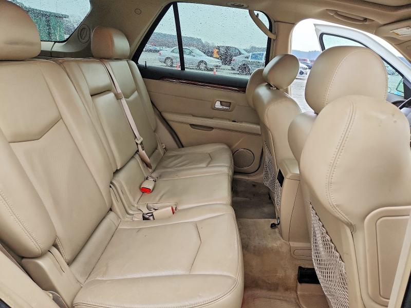 74283925 :رقم المزاد ، 1GYEE637680118000 vin ، 2008 Cadillac Srx مزاد بيع