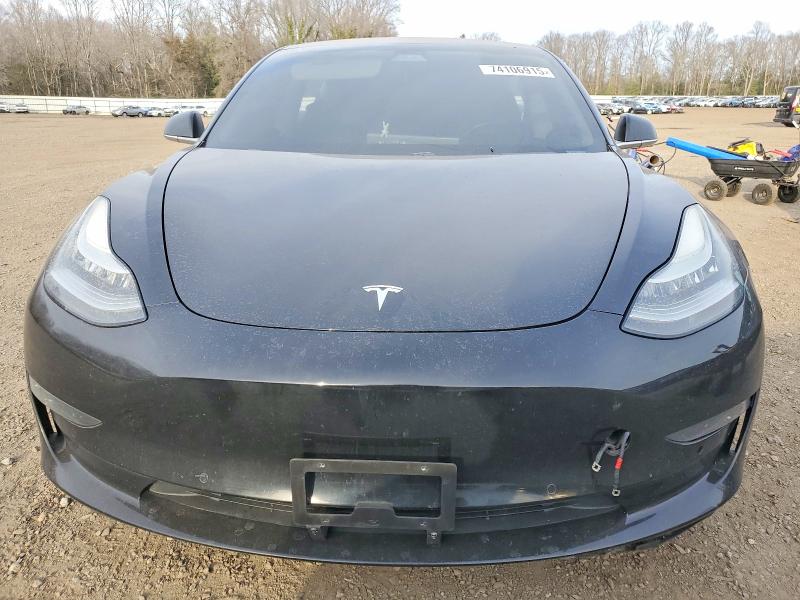 2018 Tesla Model 3 მანქანა იყიდება აუქციონზე, vin: 5YJ3E1EA8JF156909, აუქციონის ნომერი: 74106915