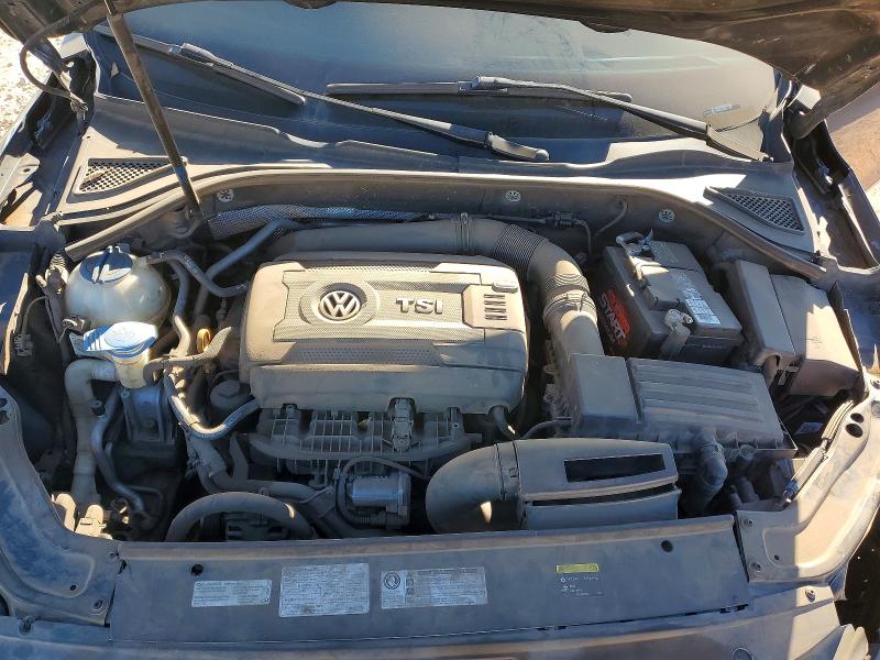 74083115 :رقم المزاد ، 1VWDT7A31HC015687 vin ، 2017 Volkswagen Passat مزاد بيع