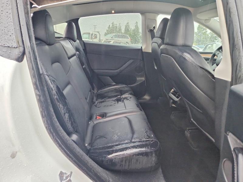 2024 Tesla Model Y მანქანა იყიდება აუქციონზე, vin: 7SAYGDEE8RF165337, აუქციონის ნომერი: 99308815