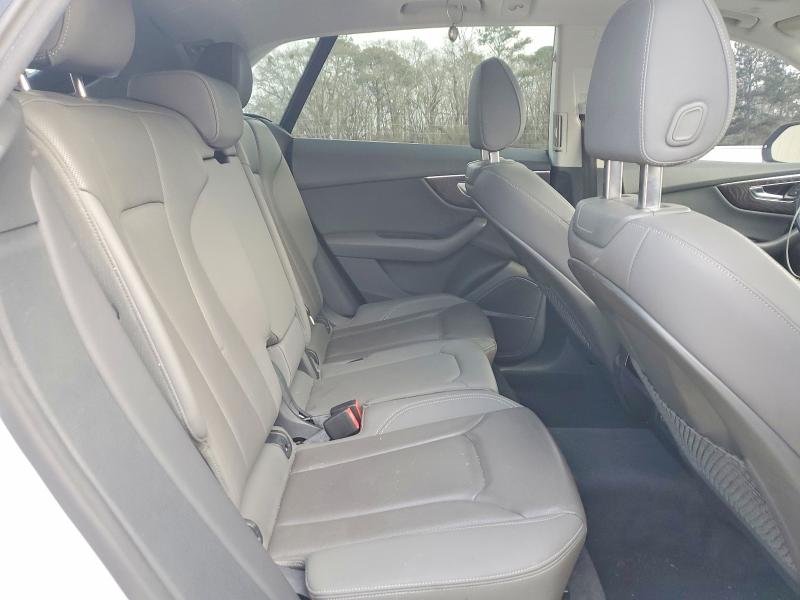75221495 :رقم المزاد ، WA1EVAF16LD025361 vin ، 2020 Audi Q8 مزاد بيع