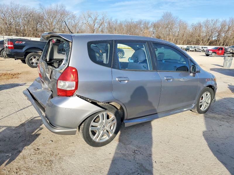 Продажа на аукционе авто 2008 Honda Fit, vin: JHMGD38628S043220, номер лота: 74134735