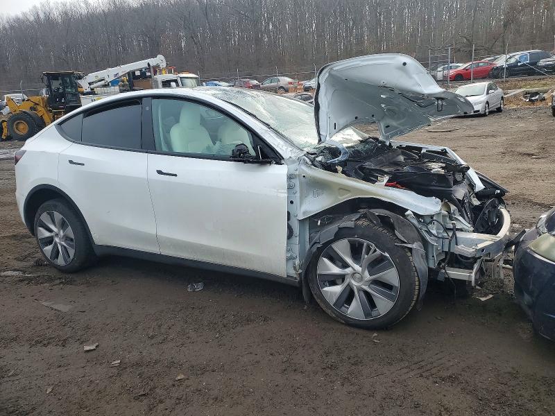 99767405 :رقم المزاد ، 7SAYGDEE0PF610814 vin ، 2023 Tesla Model Y مزاد بيع