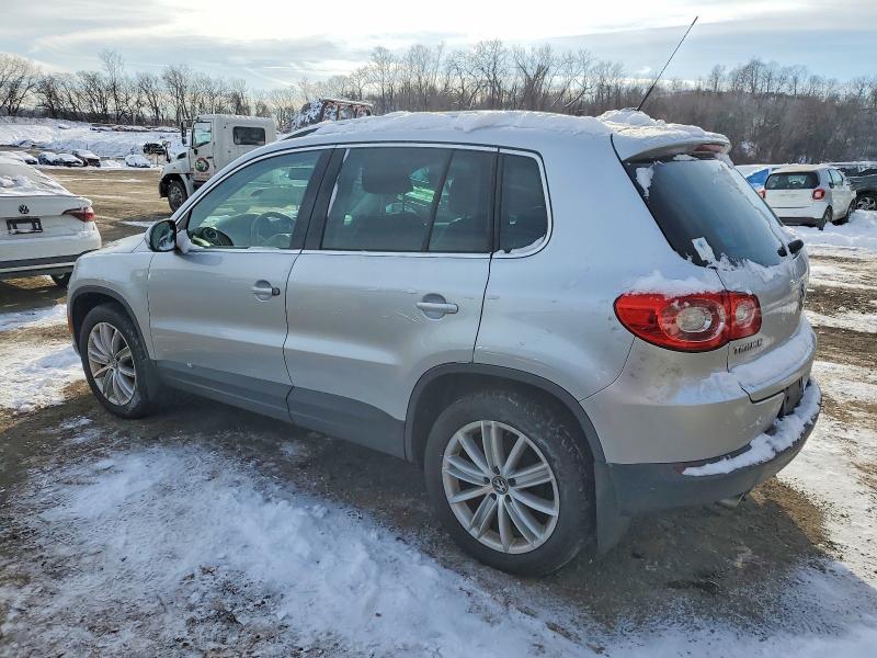 Продаж на аукціоні авто 2011 Volkswagen Tiguan, vin: WVGBV7AX0BW518992, номер лоту: 74060955