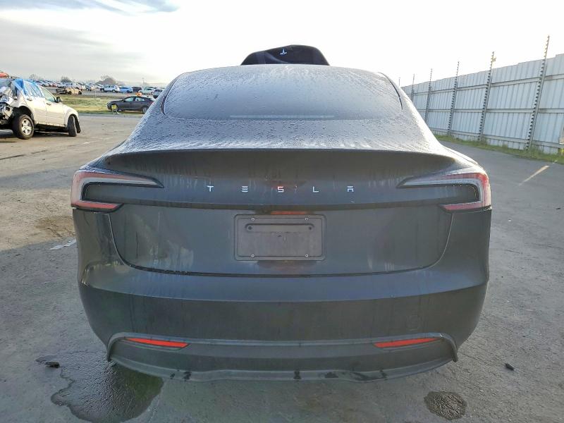 Auction sale of the 2025 Tesla Model 3, vin: 5YJ3E1EAXSF018371, lot number: 74646215