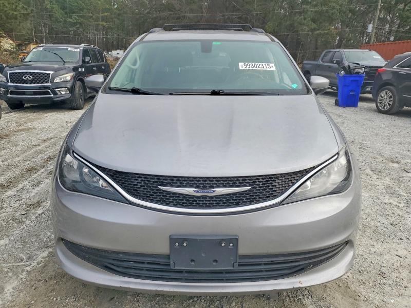 2020 Chrysler Voyager მანქანა იყიდება აუქციონზე, vin: 2C4RC1DG9LR286095, აუქციონის ნომერი: 99302315