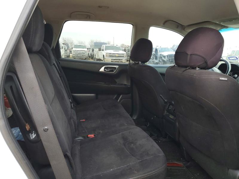 74493715 :رقم المزاد ، 5N1AR2MN2GC613592 vin ، 2016 Nissan Pathfinder مزاد بيع