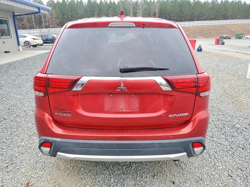 2018 Mitsubishi Outlander მანქანა იყიდება აუქციონზე, vin: JA4AD2A33JZ015824, აუქციონის ნომერი: 99539425