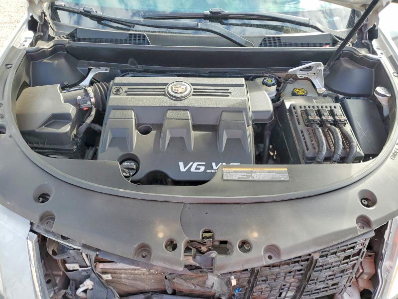 98461935 :رقم المزاد ، 3GYFNBE39FS617936 vin ، 2015 Cadillac Srx مزاد بيع