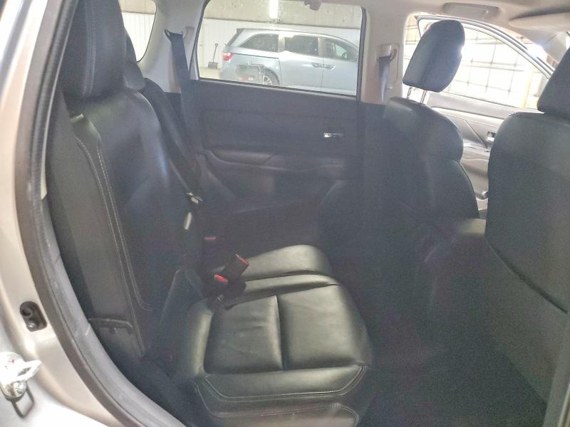 Продаж на аукціоні авто 2019 Mitsubishi Outlander, vin: JA4AZ3A35KJ000300, номер лоту: 74081535
