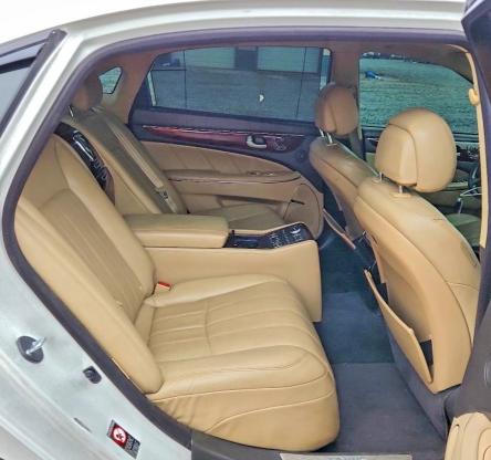2013 Hyundai Equus მანქანა იყიდება აუქციონზე, vin: KMHGH4JHXDU069565, აუქციონის ნომერი: 98573295