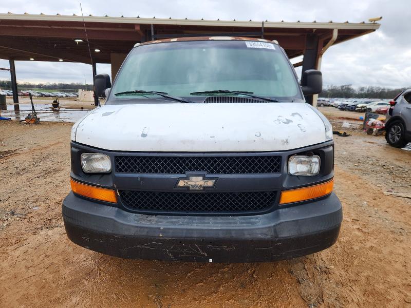 99654165 :رقم المزاد ، 1GCHG39U951239781 vin ، 2005 Chevrolet Express G3500 مزاد بيع
