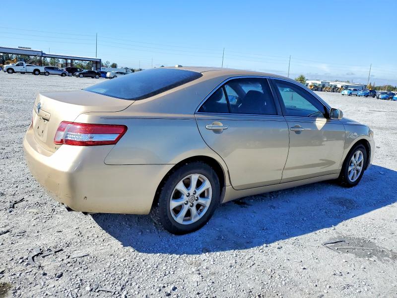 Aukcja sprzedaży 2011 Toyota Camry, vin: 4T1BF3EK4BU642053, numer aukcji: 99052945