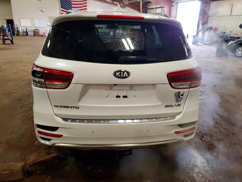 98153275 :رقم المزاد ، 5XYPKDA50GG013670 vin ، 2016 Kia Sorento مزاد بيع