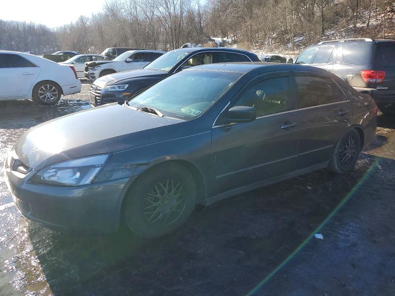 99643515 :رقم المزاد ، 1HGCM564X5A047791 vin ، 2005 Honda Accord مزاد بيع