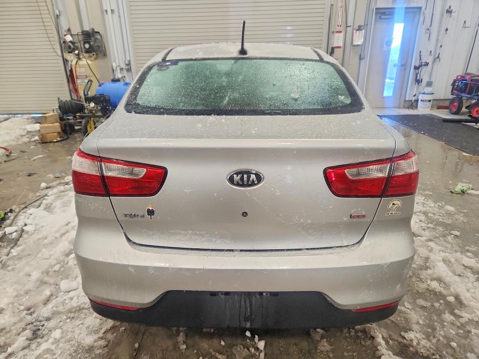 74693115 :رقم المزاد ، KNADM4A33H6108835 vin ، 2017 Kia Rio مزاد بيع