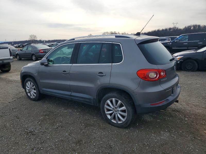 Продажа на аукционе авто 2011 Volkswagen Tiguan, vin: WVGBV7AX1BW552908, номер лота: 74392005