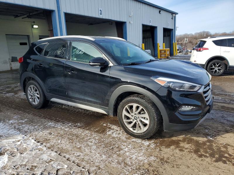 2017 Hyundai Tucson მანქანა იყიდება აუქციონზე, vin: KM8J3CA22HU493497, აუქციონის ნომერი: 74048985