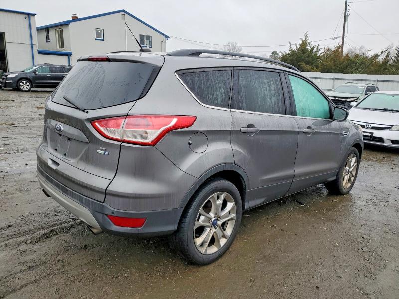2014 Ford Escape მანქანა იყიდება აუქციონზე, vin: 1FMCU9GXXEUD07034, აუქციონის ნომერი: 98934935