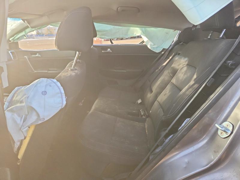 Продажа на аукционе авто 2018 Kia Sportage, vin: KNDPMCAC0J7319372, номер лота: 73876215