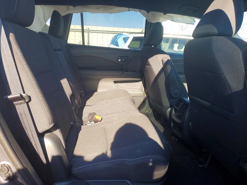 72978835 :رقم المزاد ، 5FNYF8H29KB018488 vin ، 2019 Honda Passport مزاد بيع