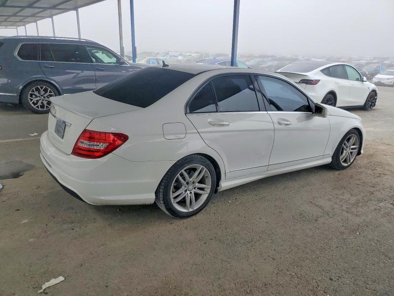 Aukcja sprzedaży 2013 Mercedes-benz C 250, vin: WDDGF4HB1DR248551, numer aukcji: 74112085