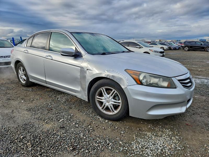 72271805 :رقم المزاد ، 1HGCP2F34CA193999 vin ، 2012 Honda Accord Lx مزاد بيع