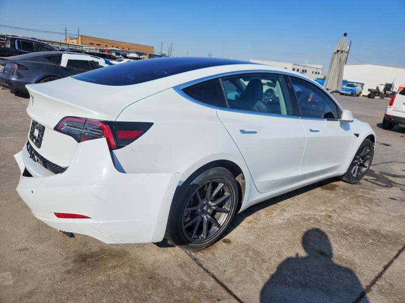 Продажа на аукционе авто 2018 Tesla Model 3, vin: 5YJ3E1EA5JF040616, номер лота: 73877045