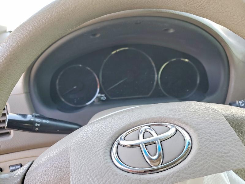 74264405 :رقم المزاد ، 5TDKK4CC8AS337076 vin ، 2010 Toyota Sienna مزاد بيع