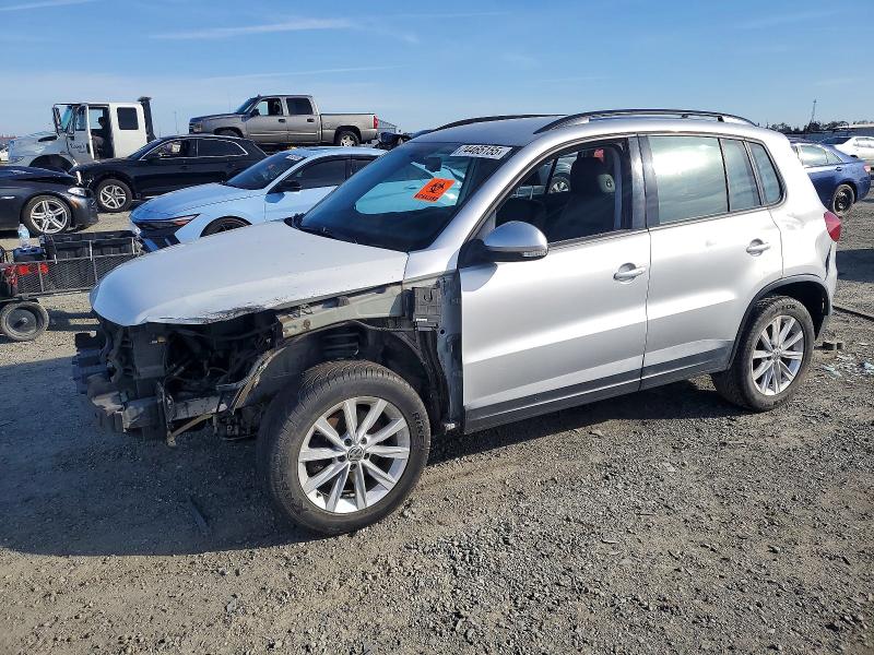 Aukcja sprzedaży 2017 Volkswagen Tiguan, vin: WVGAV7AX8HK036279, numer aukcji: 74465155